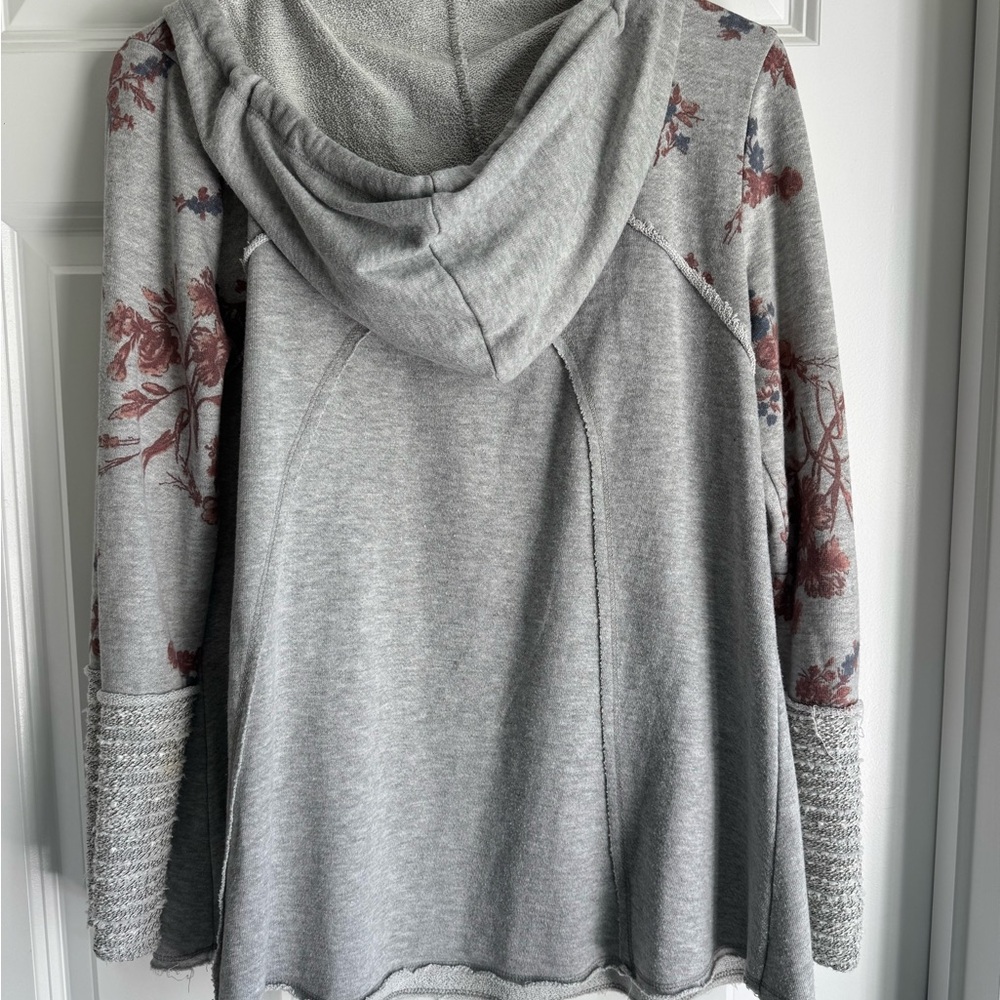 Hoodie - Picture 4 of 6